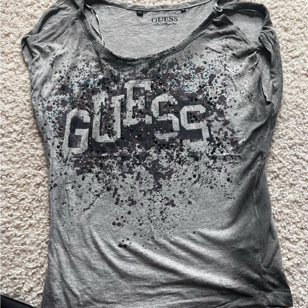 GUESS Charcoal Splatter Graphic Tee